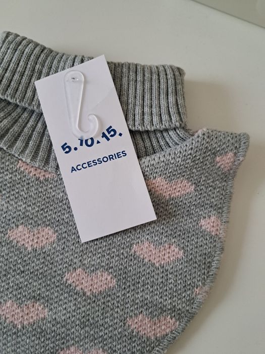 Komin sweterkowy golf serduszka 5.10.15 nowy