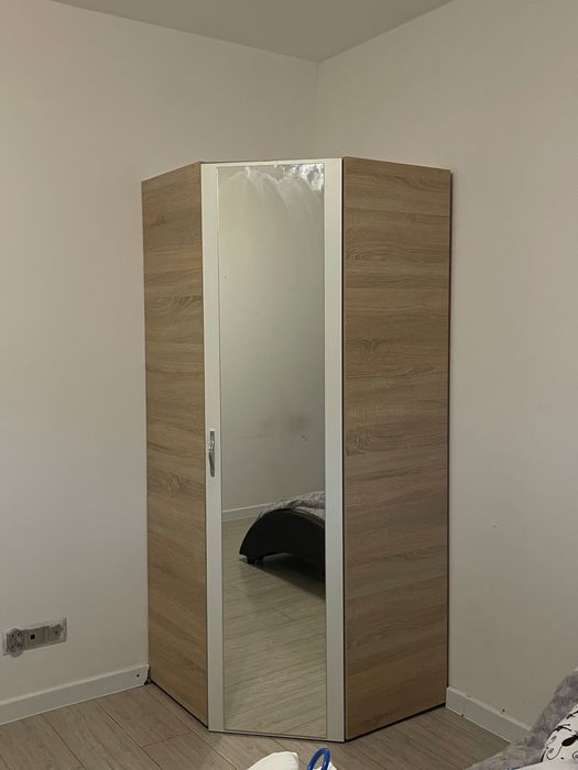 Szafa narożna zadbana