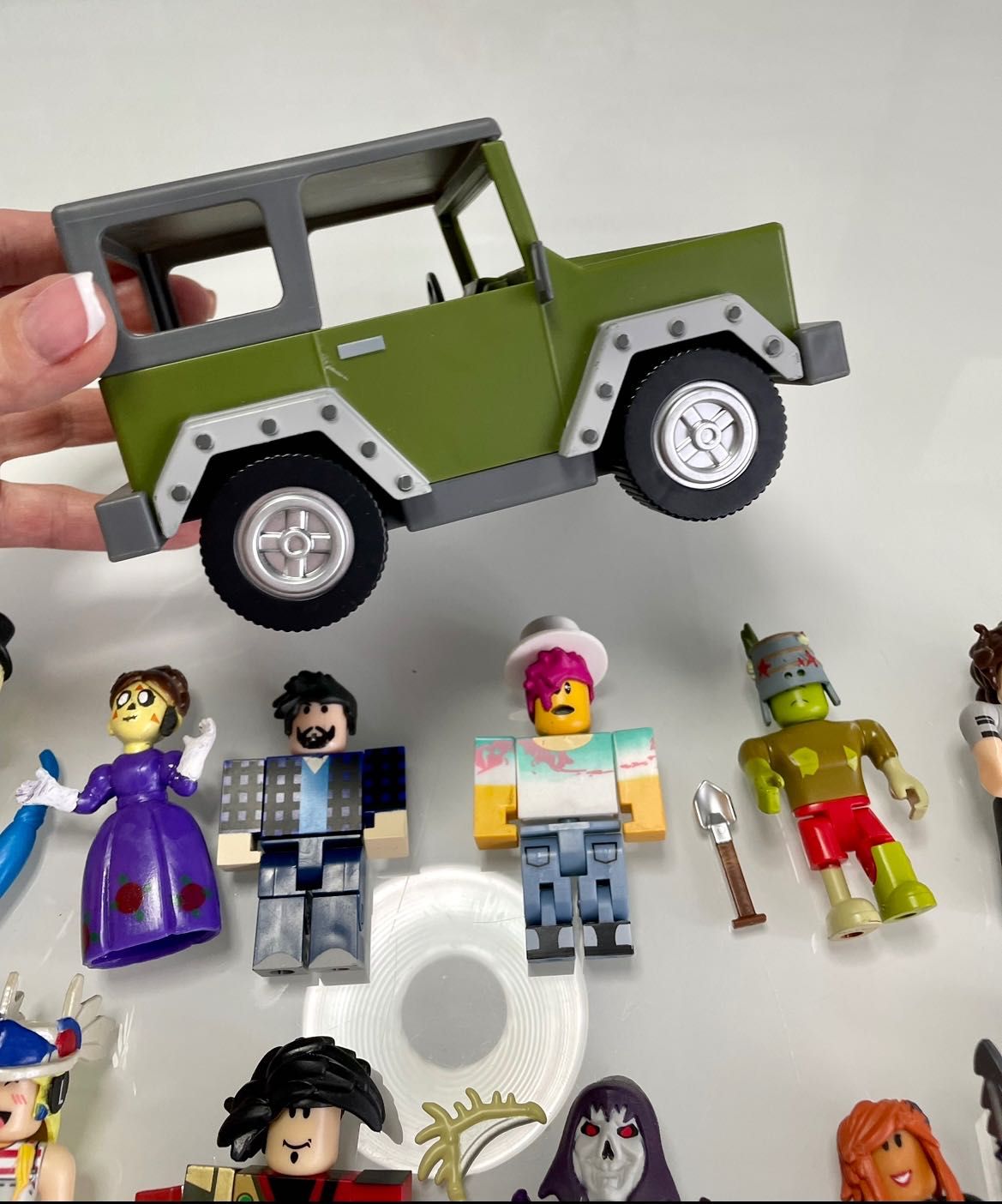 21 фігурка та машина ROBLOX ОРИГІНАЛ