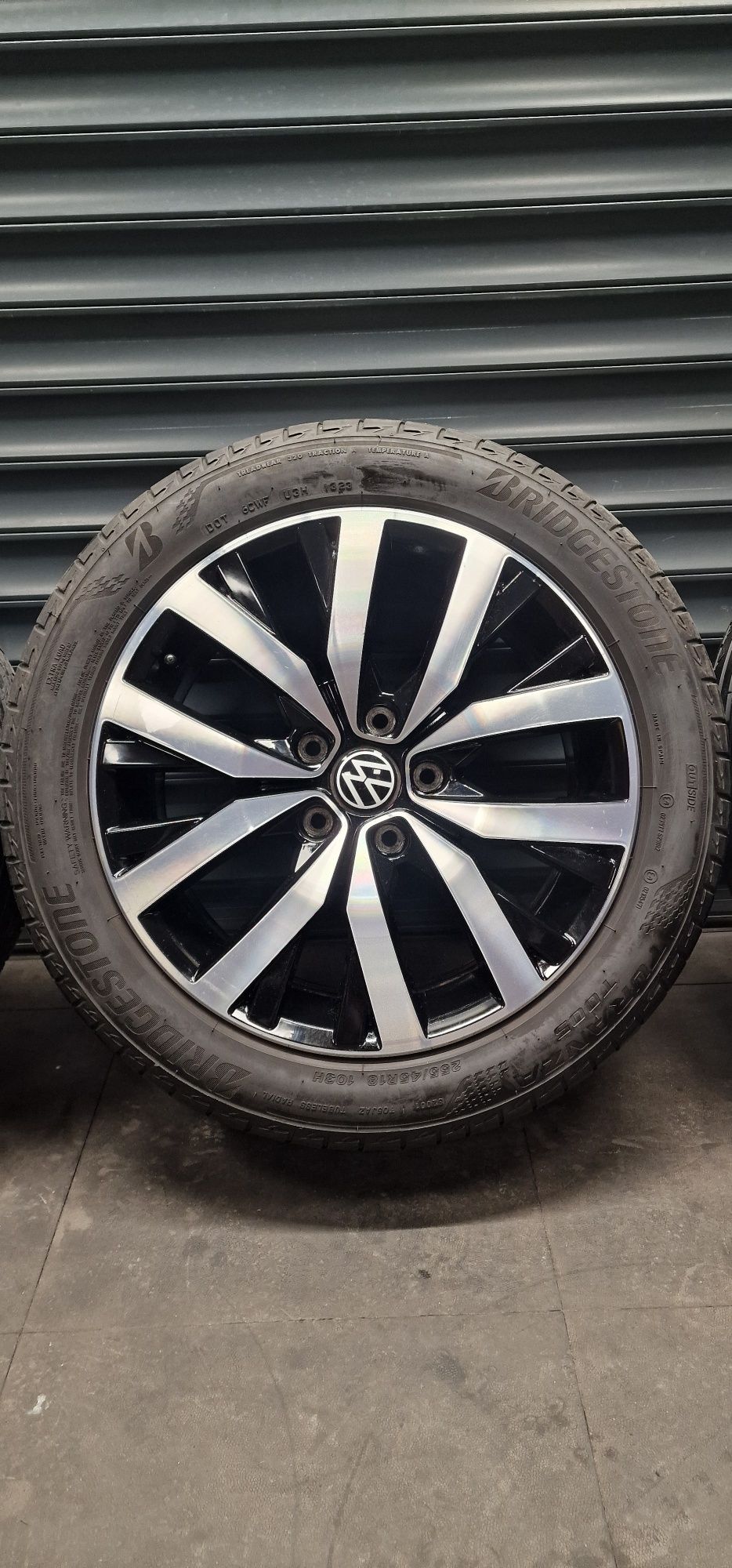 Koła letnie Volkswagen  T5 T6 Multivan CARAVELLE CALIFORNIA R18