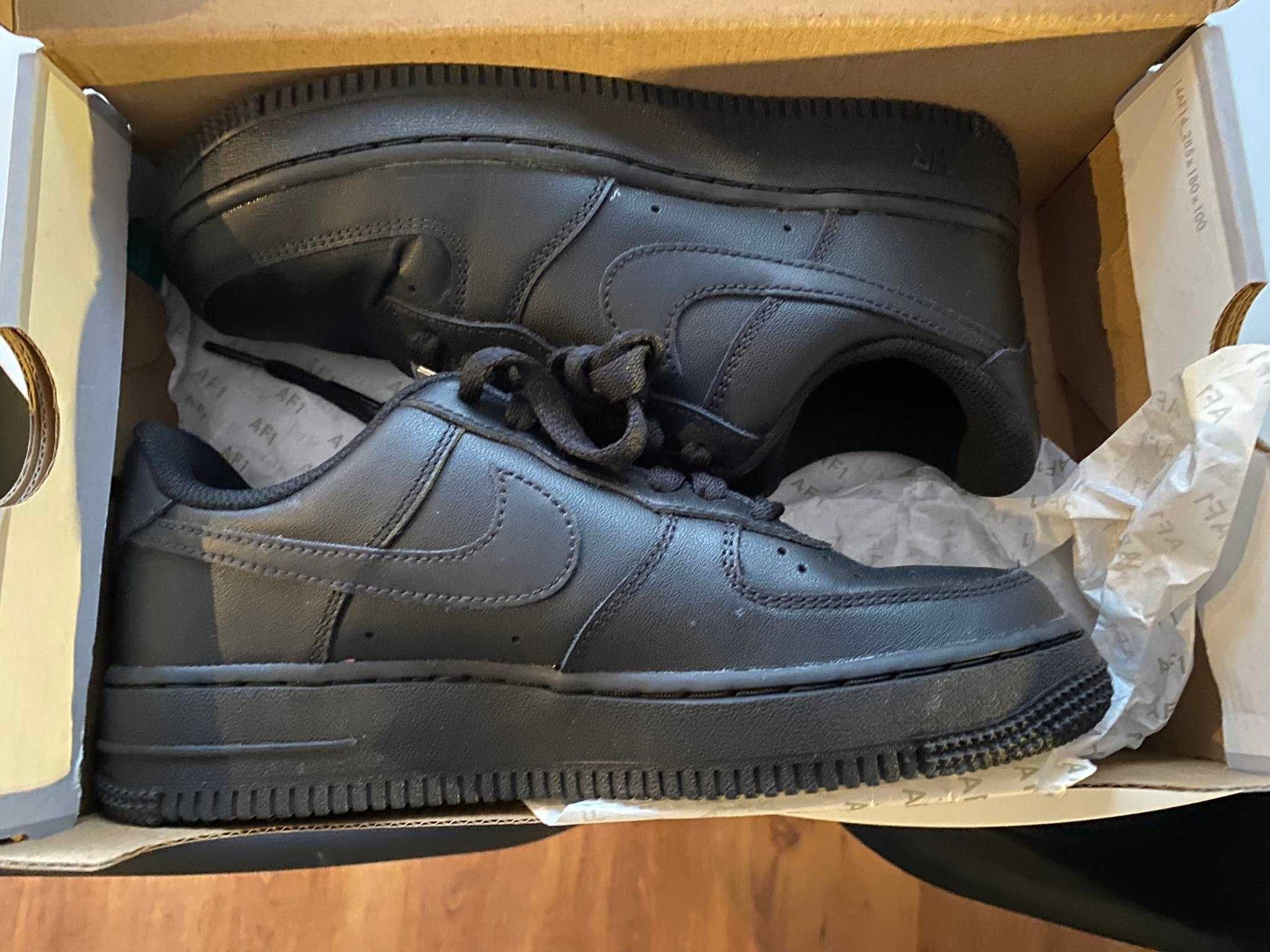 Czarne Air Force 1 '07 damskie