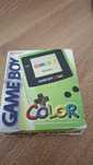 Konsola Nintendo Gameboy Color i gra Pokemon Gold