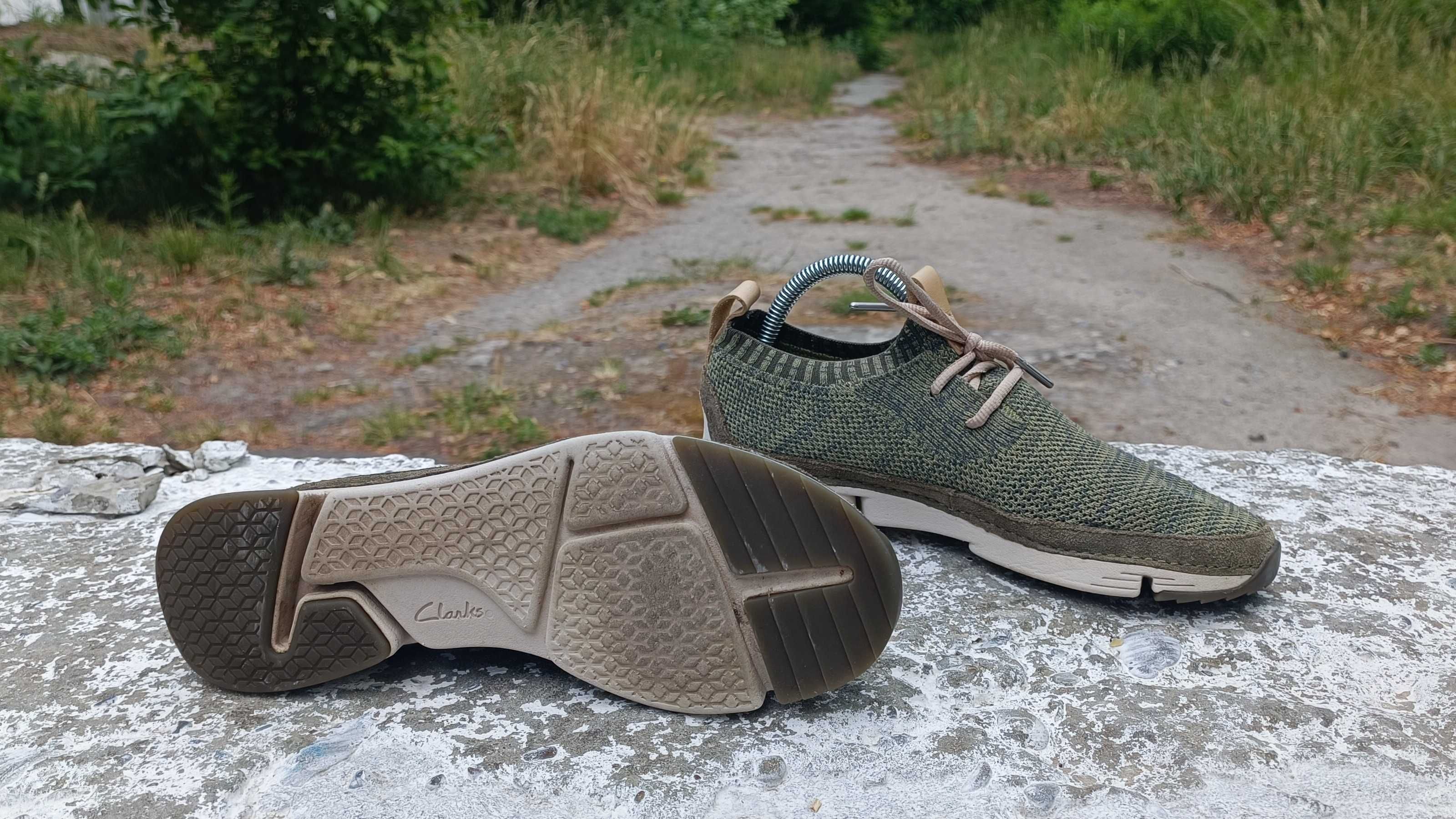 Жіночі кросівки Clarks Tri Native Khaki