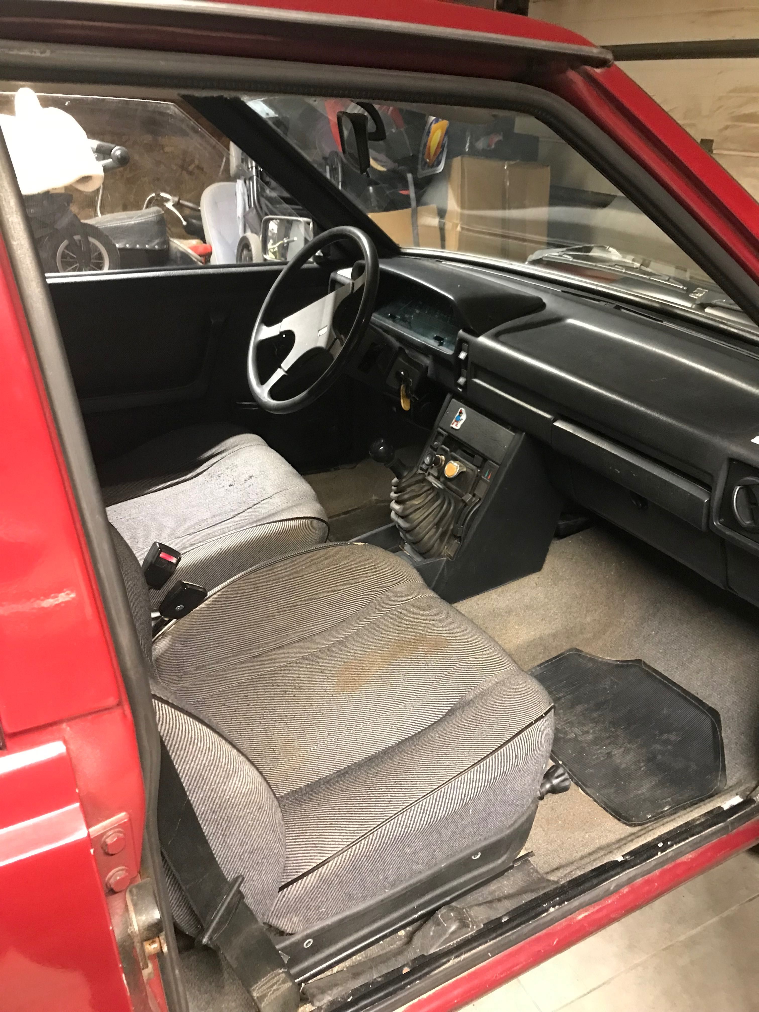 Sprzedam Polonez Caro 1,5 GLE 1992 rok 100% oryginał