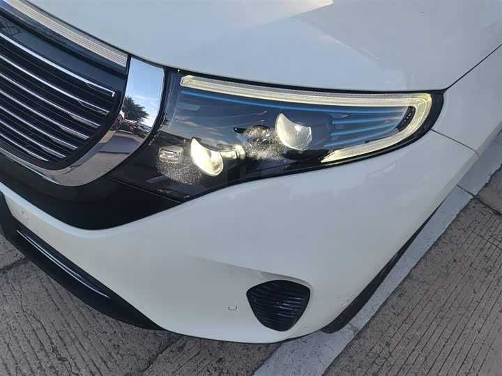 Mercedes EQC 400 2020