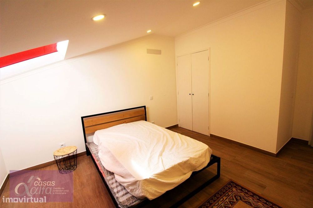 Quarto para rapaz  no centro de Leiria