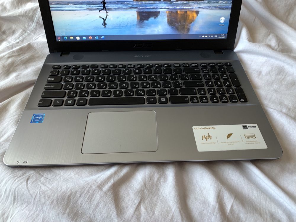Ноутбук Asus X541NA
