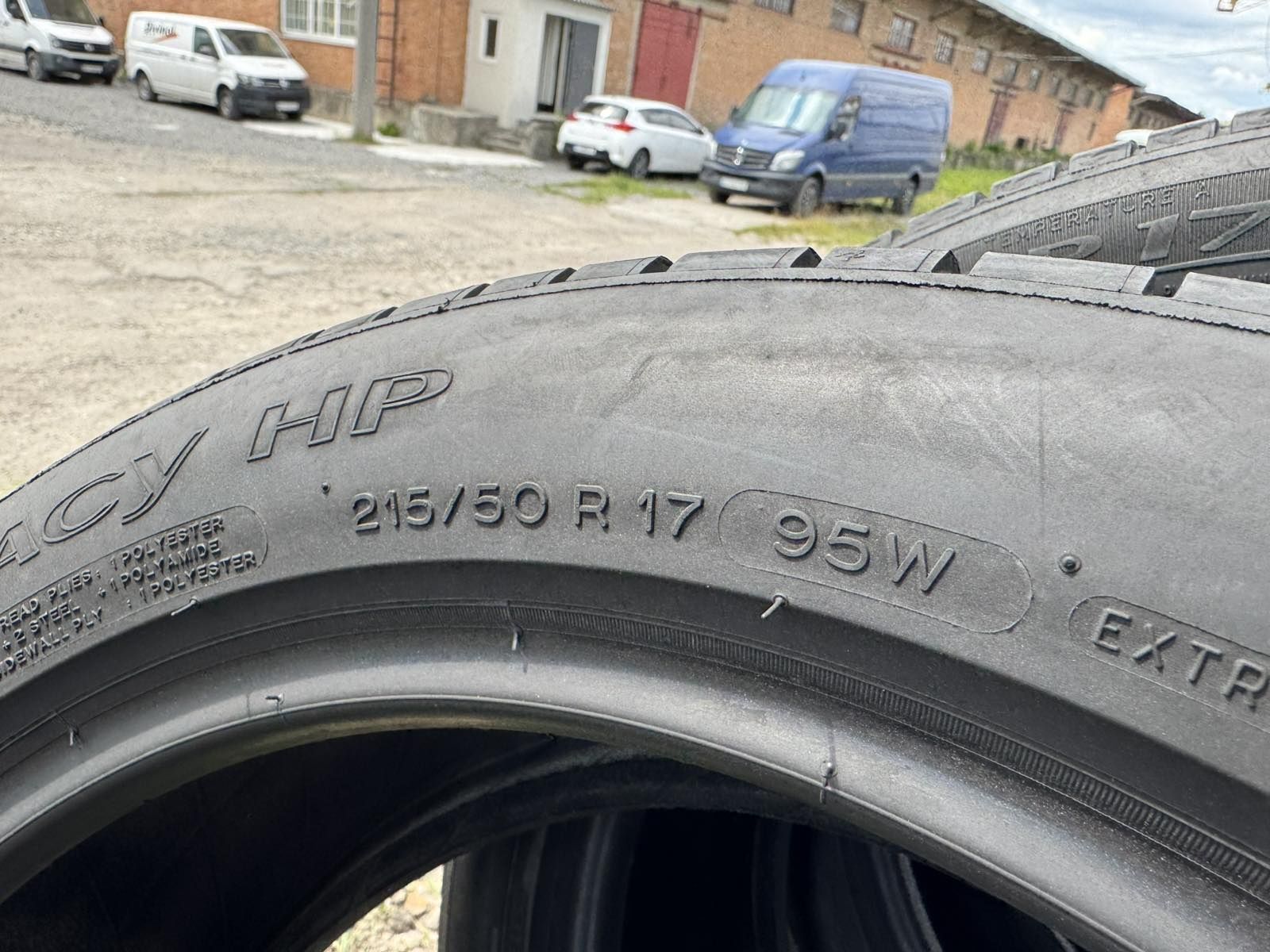 Літні шини Michelin 215/50 R17 резина Р17