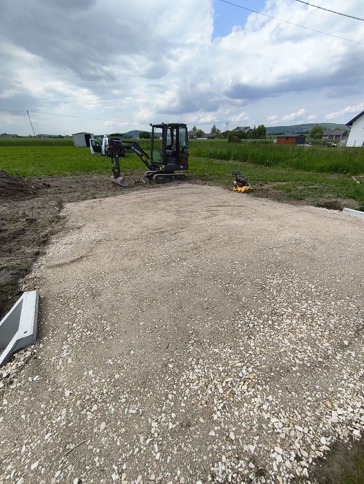 Prace ziemne Minikoparką/ Pomoc Drogowa