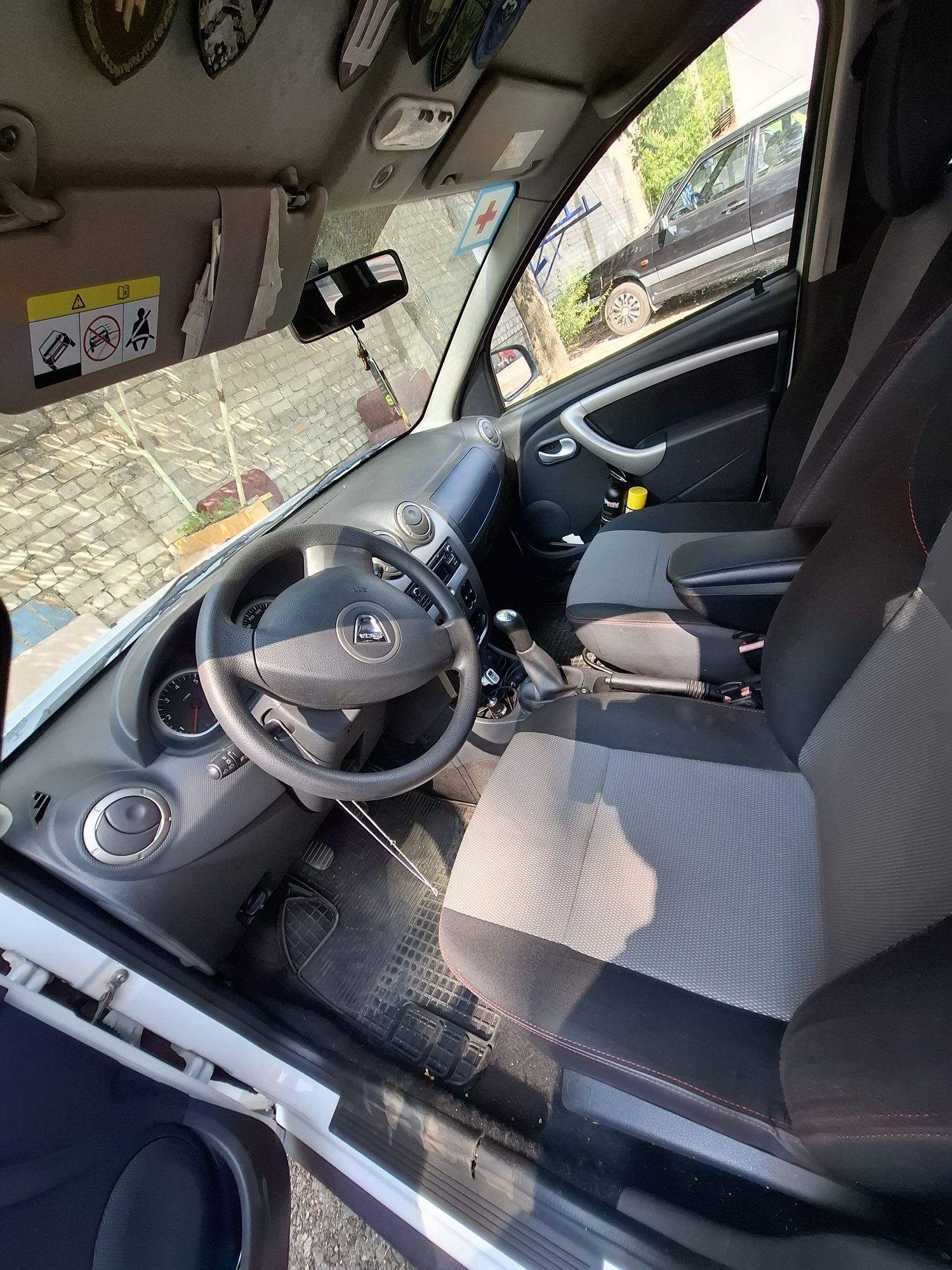 Dacia Duster 2013 рік