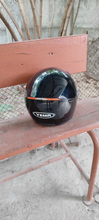 Мотошолом Yema 619