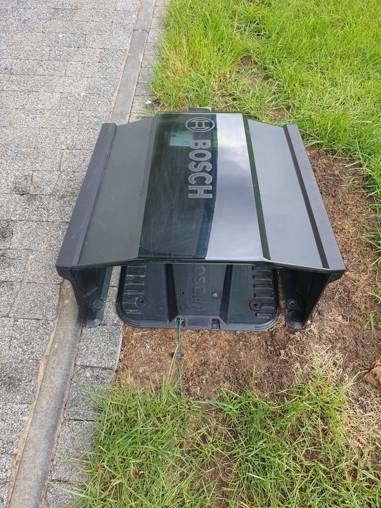 Robot koszący bosch indego M+700 wifi