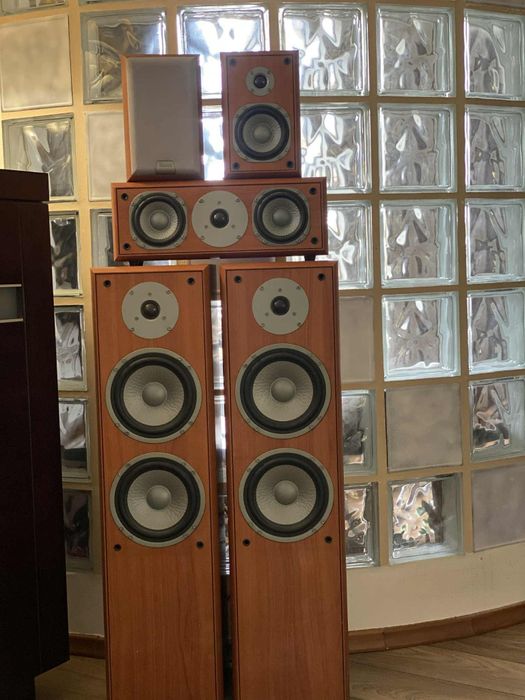 Głośniki kolumny kino domowe 5.1 Eltax Universe 130W