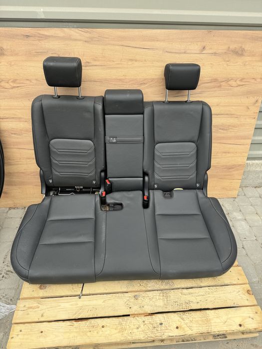 Сидение задние Lexus NX