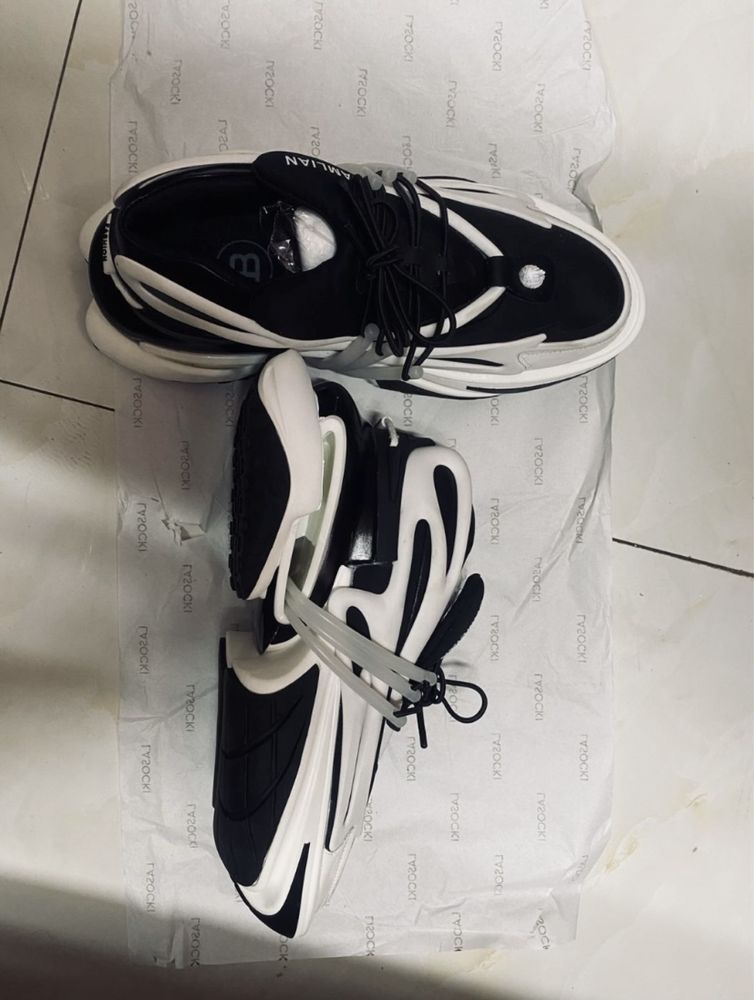 Коссовки  в стиле Balmain 41.5 р 26.7 см стелька
