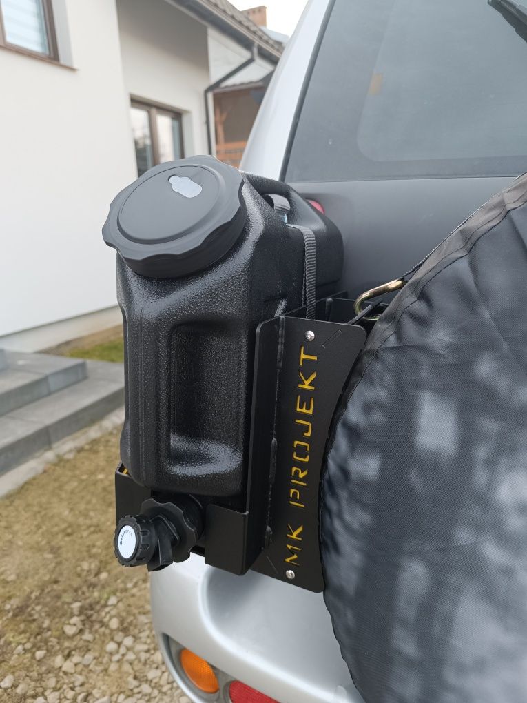 Kosz ze zbiornikiem na wodę 10l  off road Myślistwo