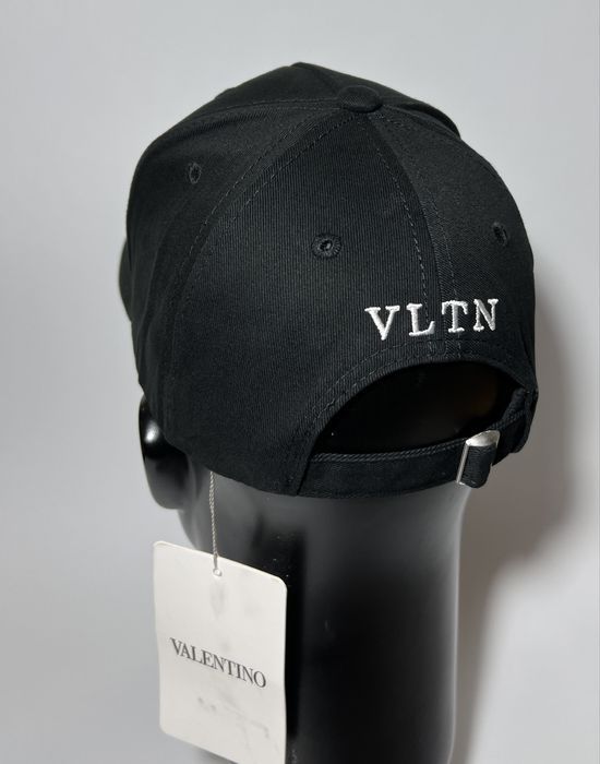 Кепка VLTN valentino