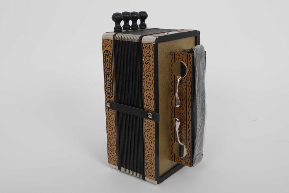Concertina colecionável Hohner HA-114C