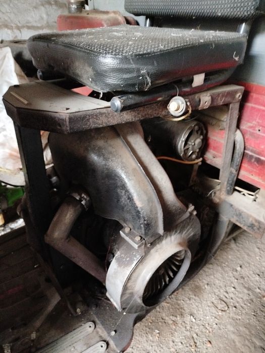 Моторолер муравей