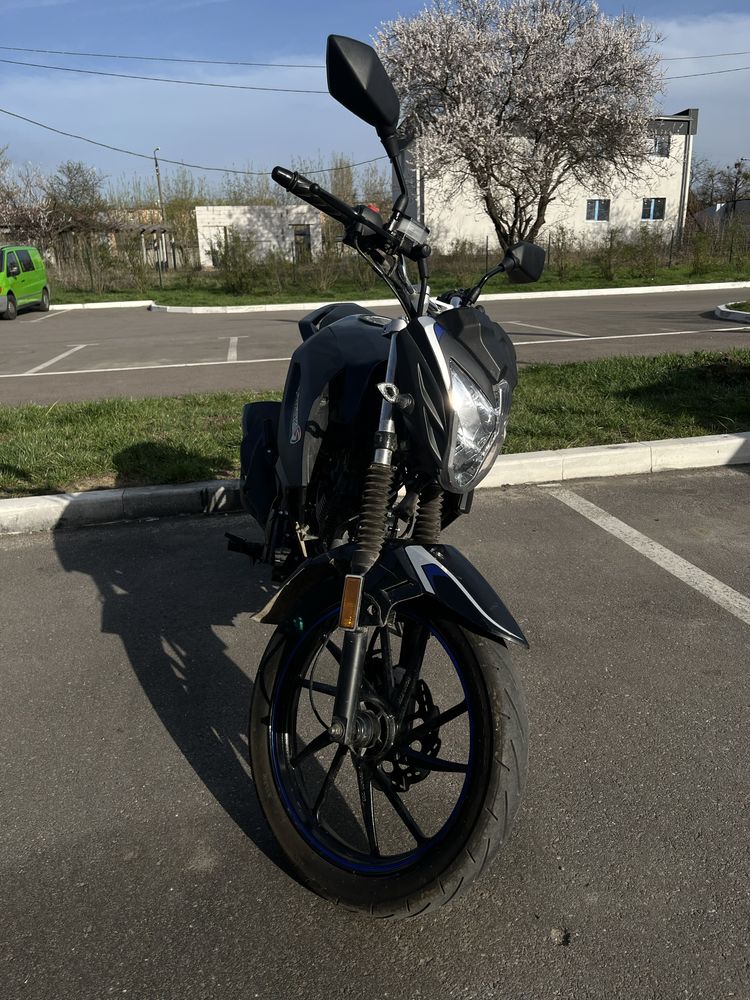 Продам мотоцык SPARK 200 r28