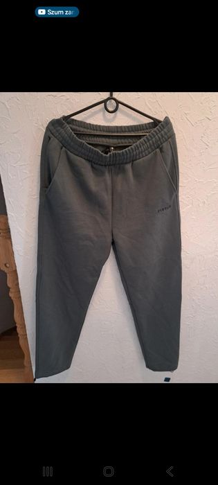 Spodnie dresowe virtus