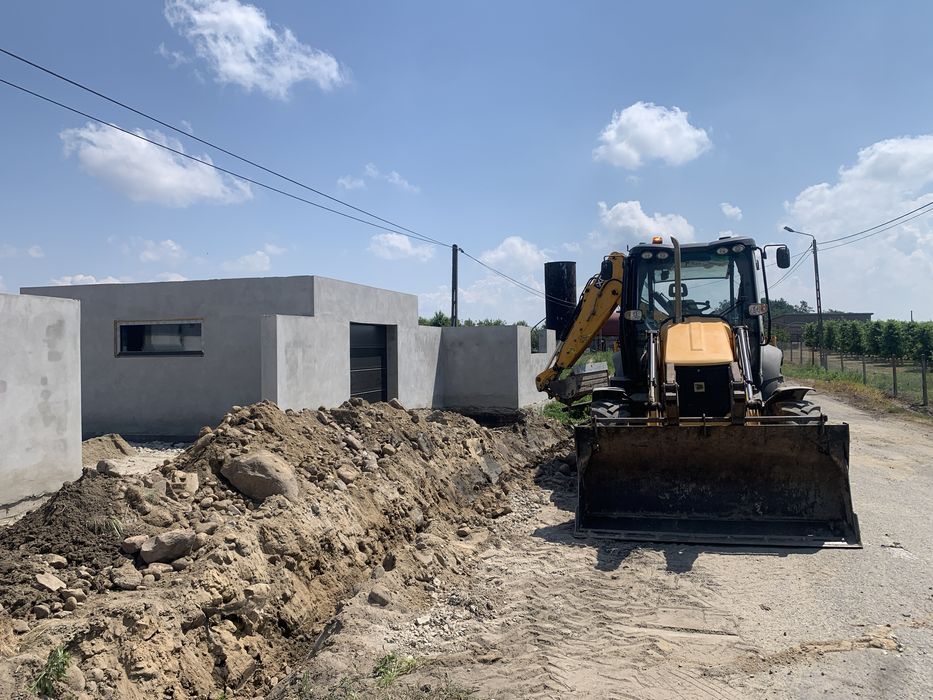 USŁUGI Koparko-Ładowarką/Uslugi wywrotką /Piach/Ziemia/Kruszywo