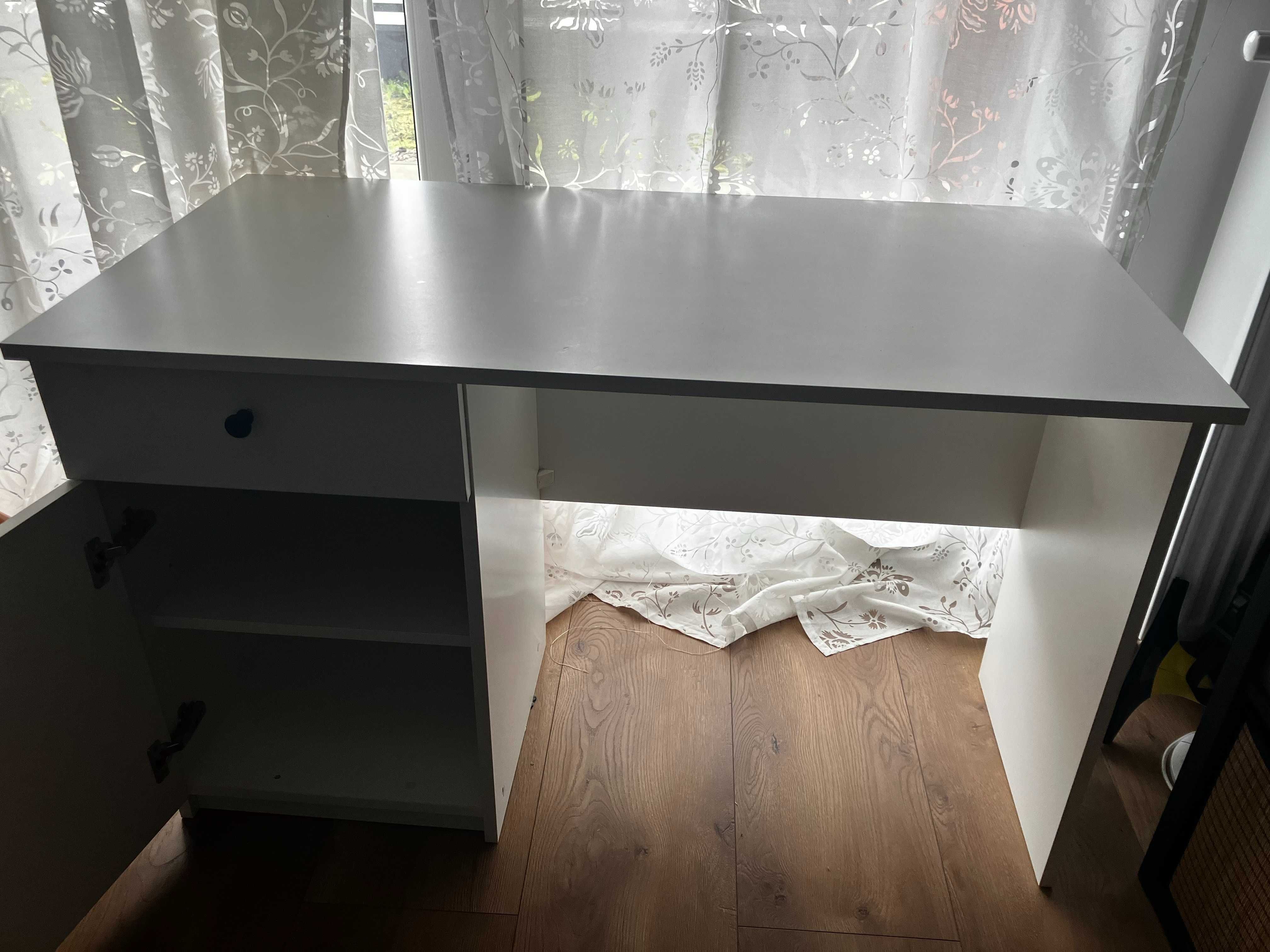 Białe biurko 120x60cm. Wysokość 60cm