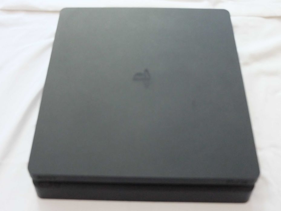 Playstation 4 1TB