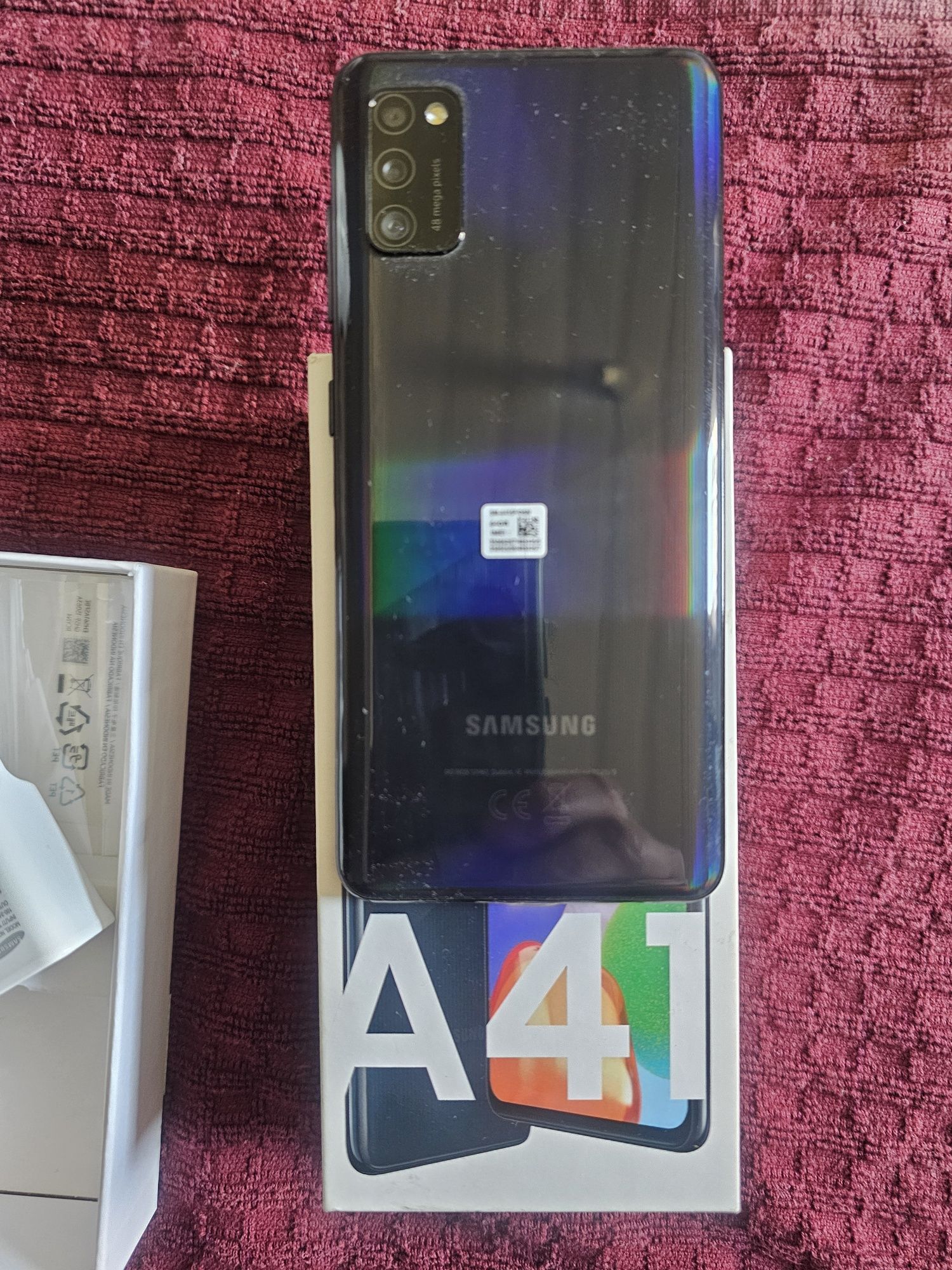 Smartfon Samsung Galaxy A41 4 GB / 64 GB 4G (LTE) czarny- jak nowy!