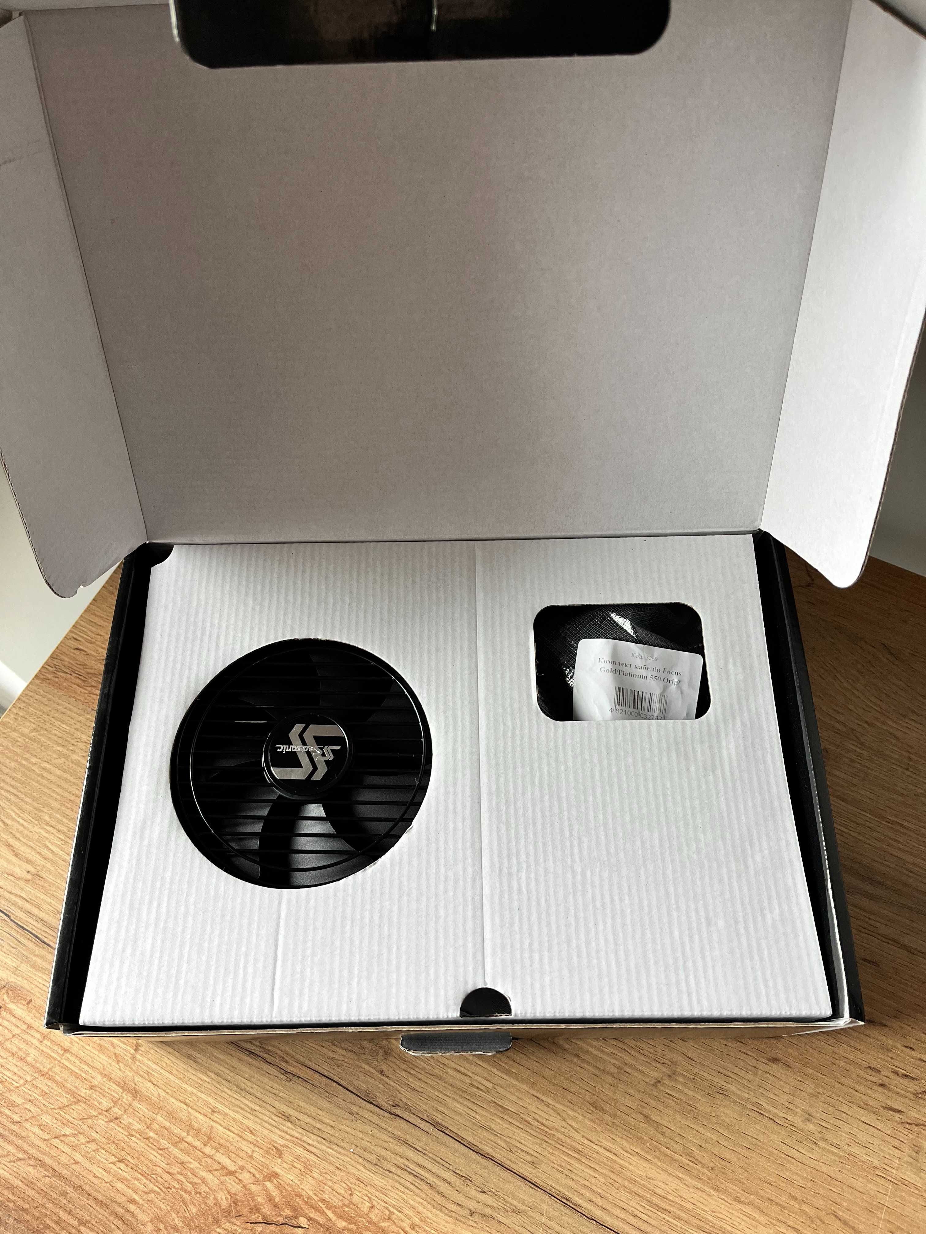 Блок живлення Seasonic Focus Plus Platinum 550W (SSR-550PX)