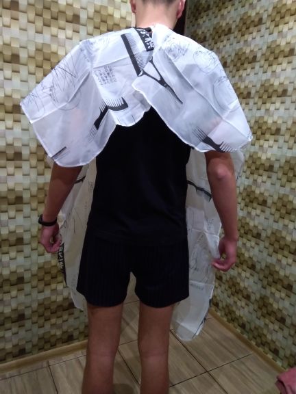 Накидка для перукарні парикмахерская стрижки пеньюар перукарська