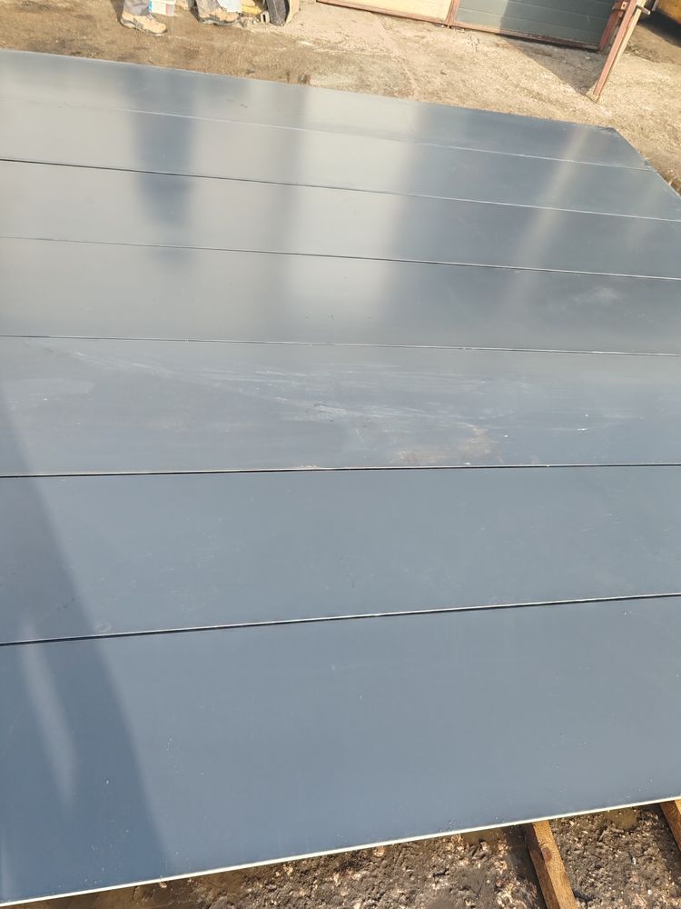 Brama segmentowa Hormann Spu 400x350 reczna lub elektryczna  z oknami