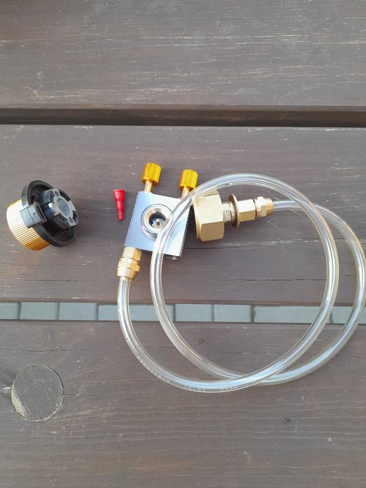 Zestaw do przelewania gazu lpg - kartuszy 227g , kuchenki turystycznej