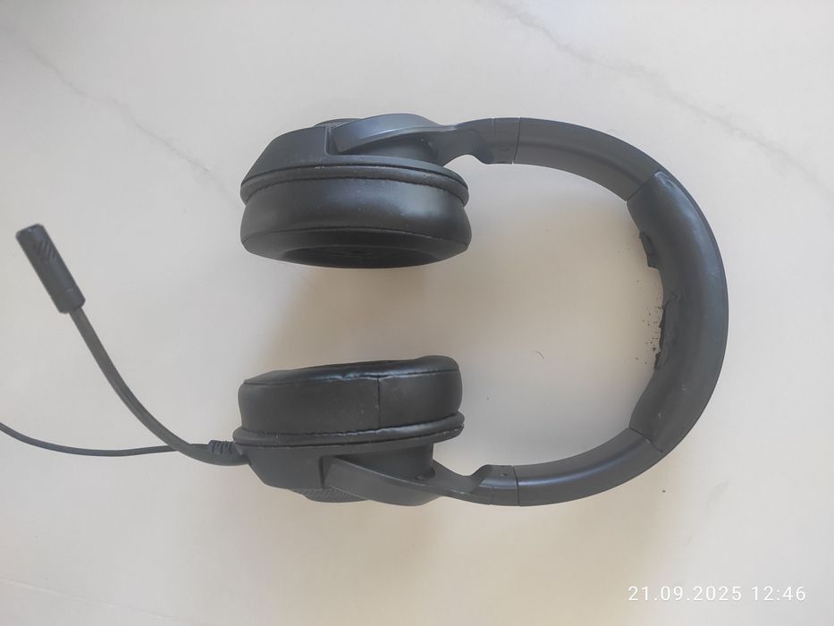 Słuchawki RAZER z mikrofonem