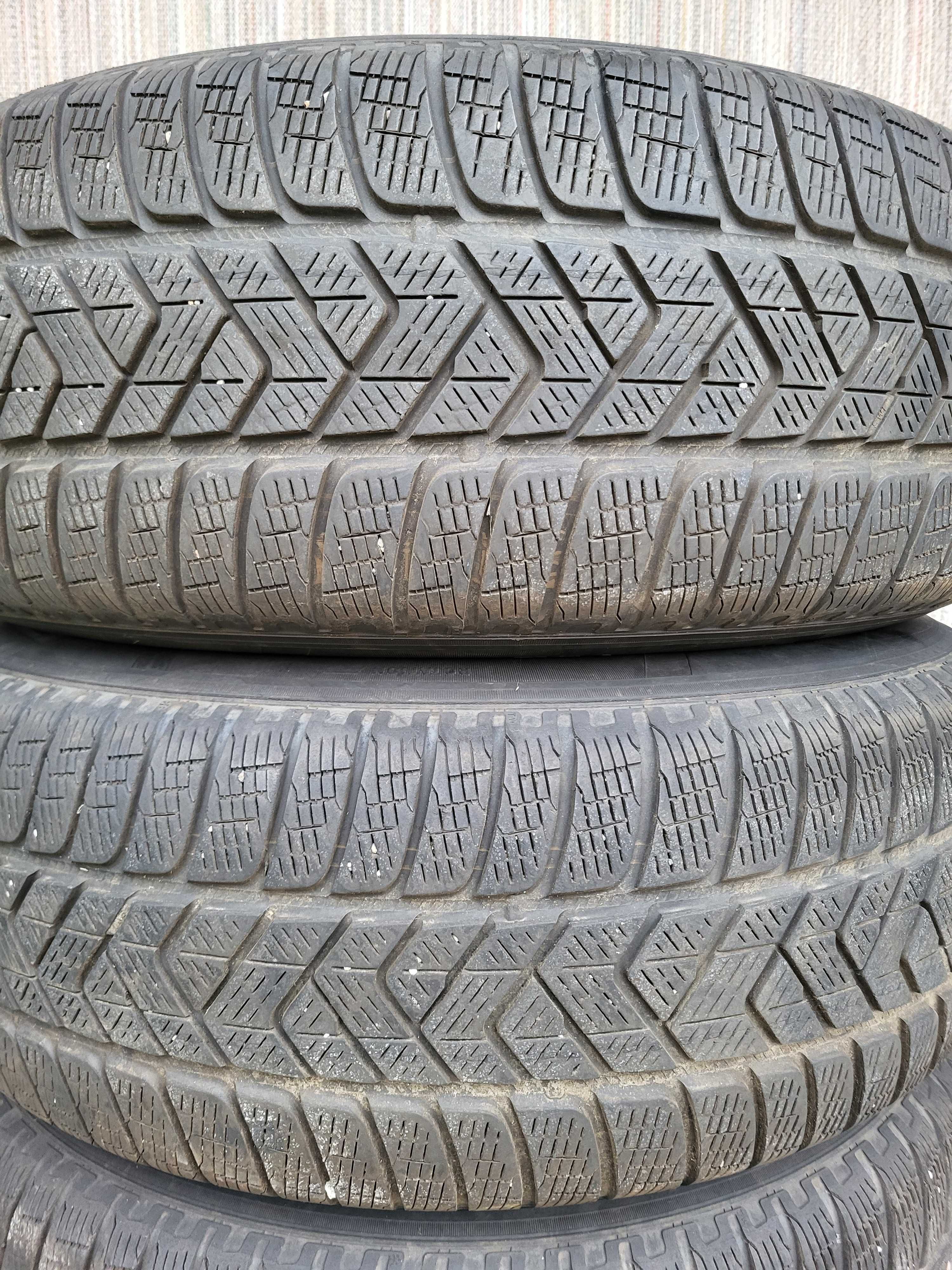 [K144] Koła zimowe 17 Cali 5x114,3 Pirelli 235/65/17 Renault Espace