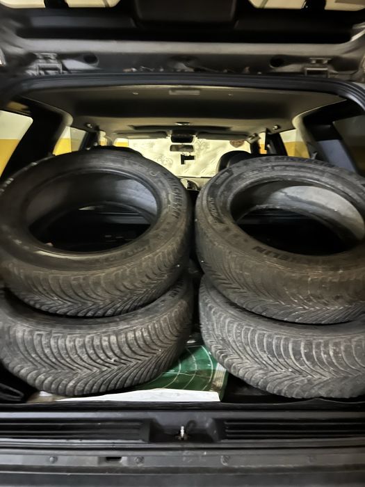 Шини бу 215 60 16 Michelin