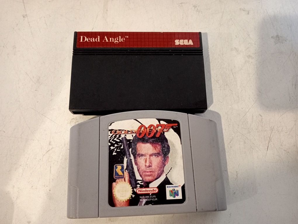 Jogos antigos 007 e Dead Angle