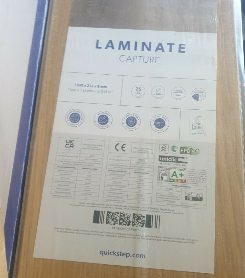 Panele Quick Step dąb naturalny lakierowany sig 4749