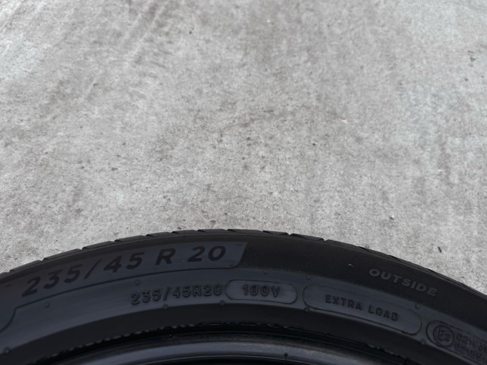 Jak NOWE Michelin 235/45/20 z 2023 PARA OPON