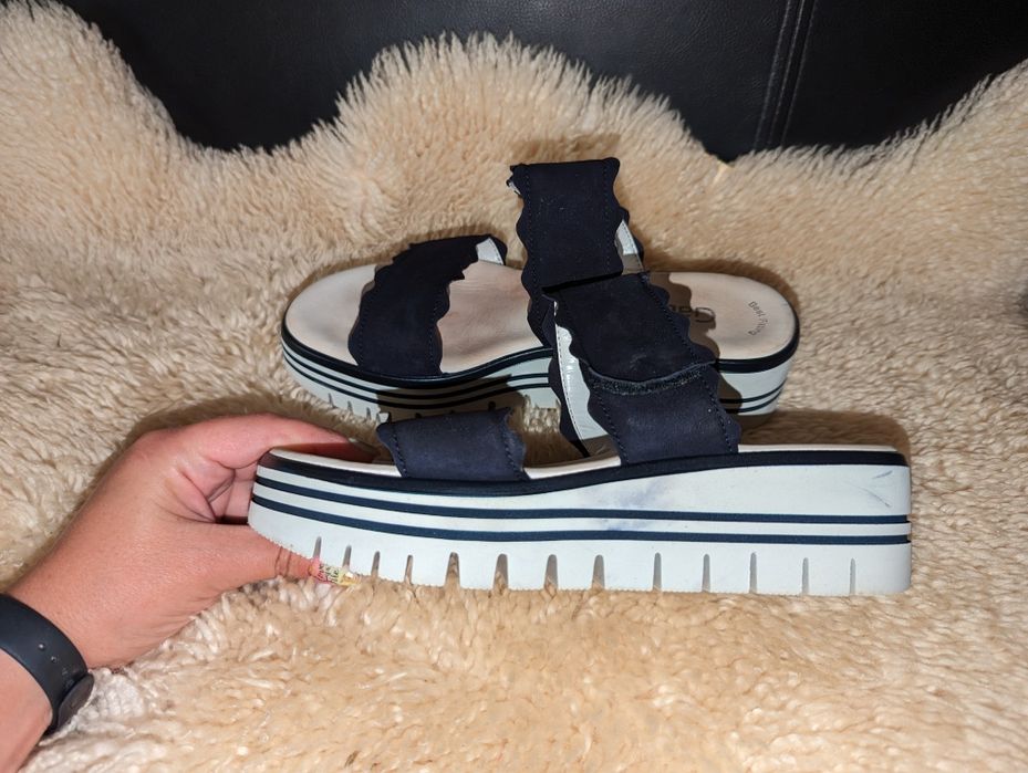 Gabor шльопанці 37 р по устілці 24 см на липучці ширина 8.5 см танкетк