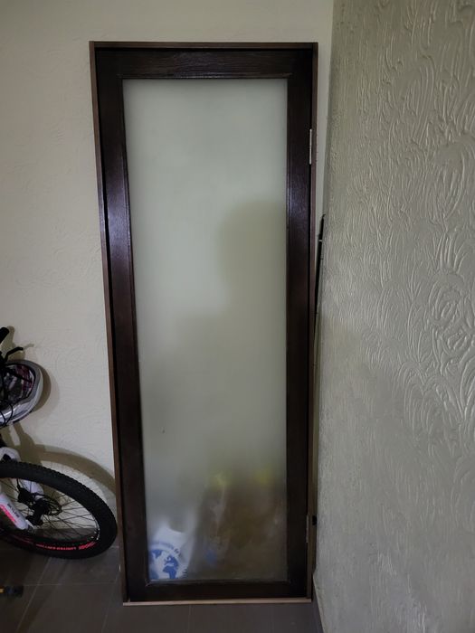 Двери в душ кабину