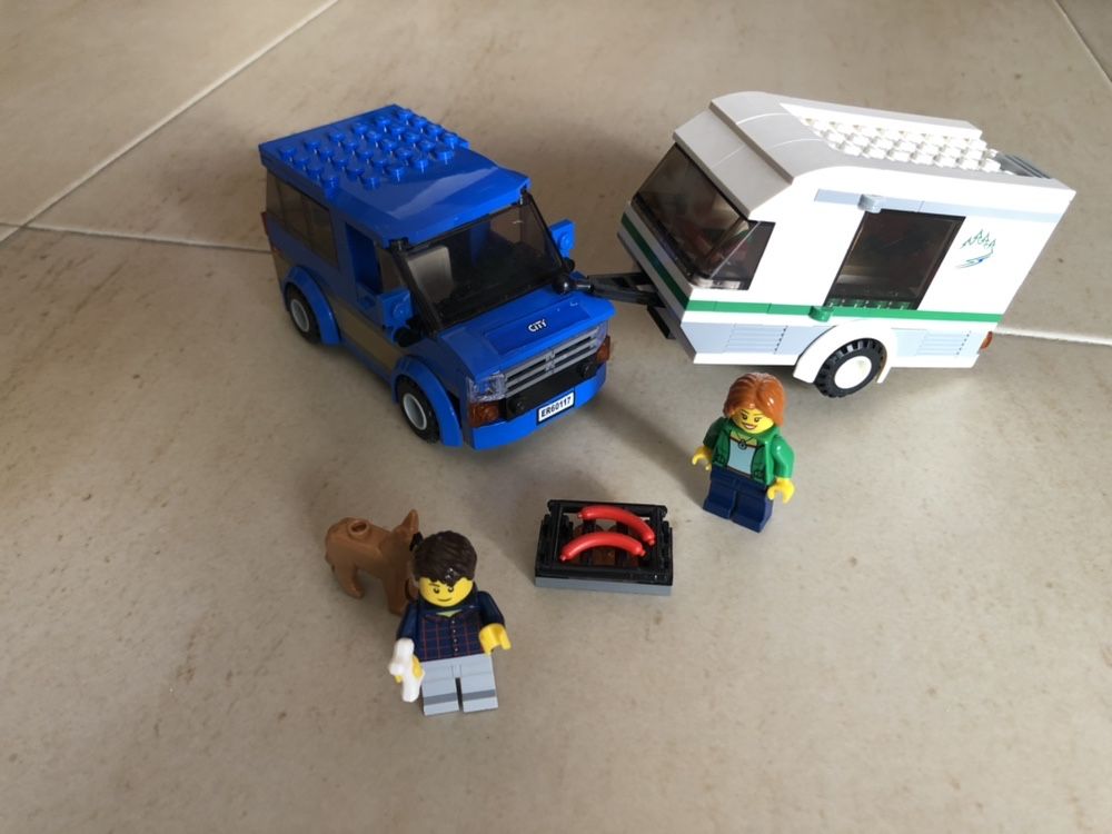 Lego Van y Caravan