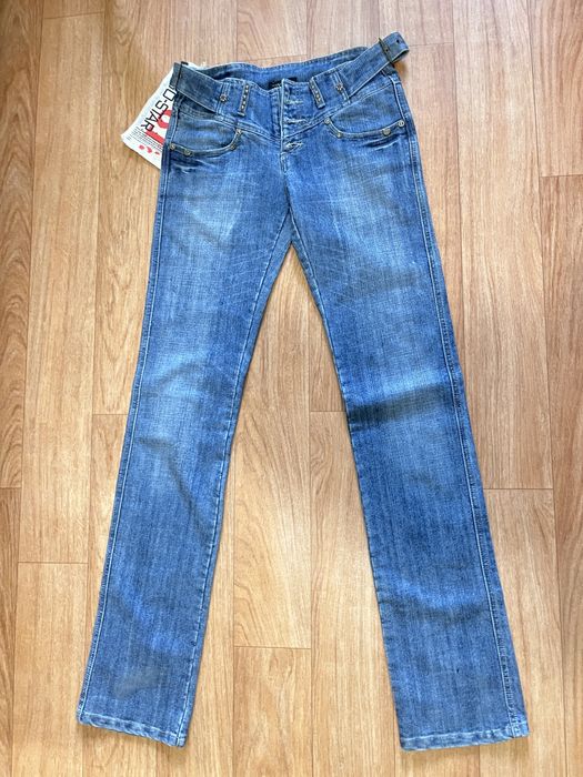 Вінтажні довгі джинси на низькій посадці з гарним поясом