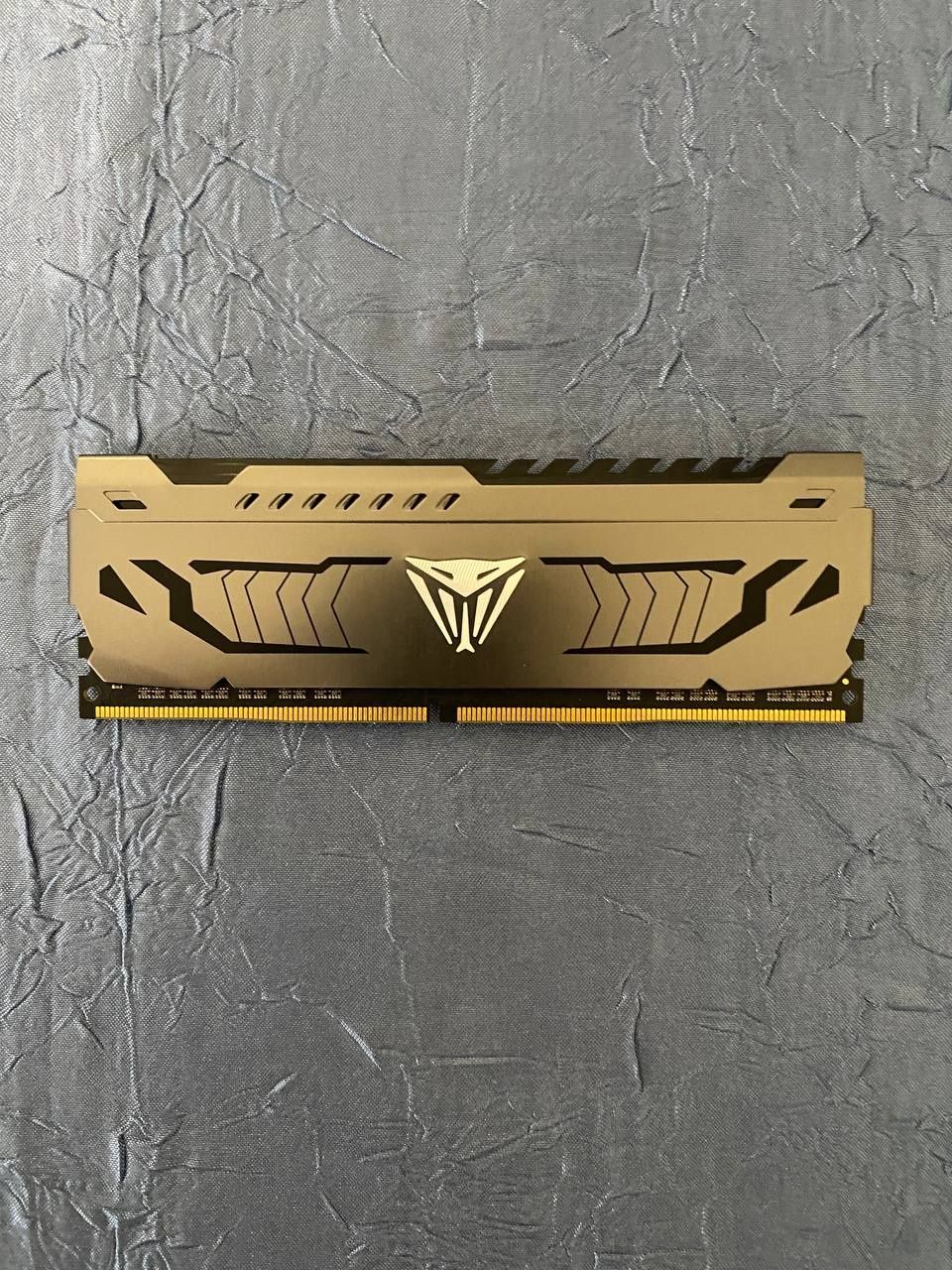 Оперативна пам'ять 16гб Viper | ddr4 | 3000mhz