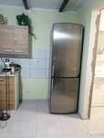 Lodówka zamrażalka Whirlpool srebrna 187 cm