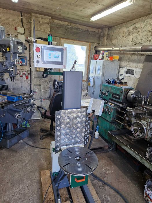 Programowalny pozycjoner spawalniczy, automatyczne napawanie,