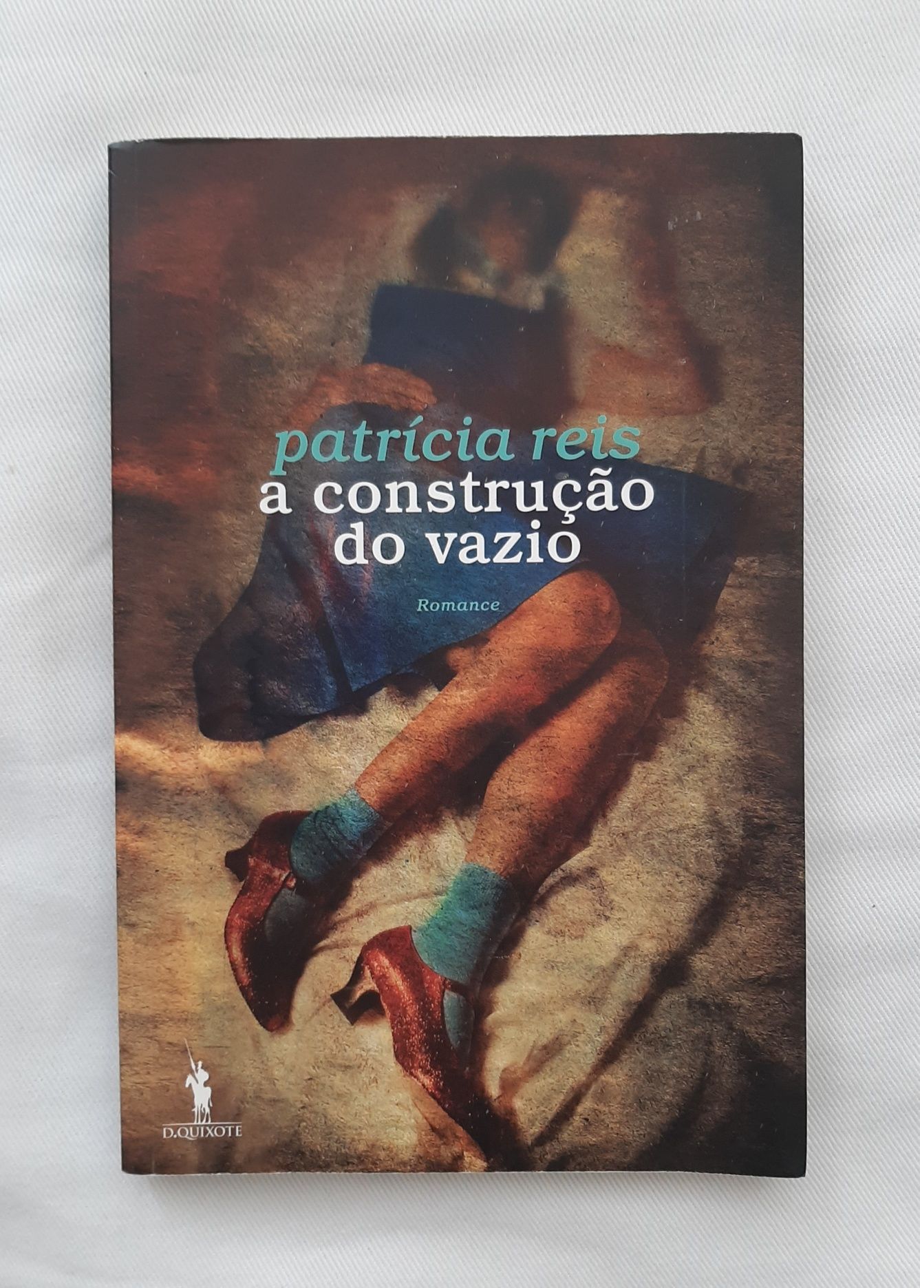 Livro - A Construção do Vazio

de Patrícia Reis