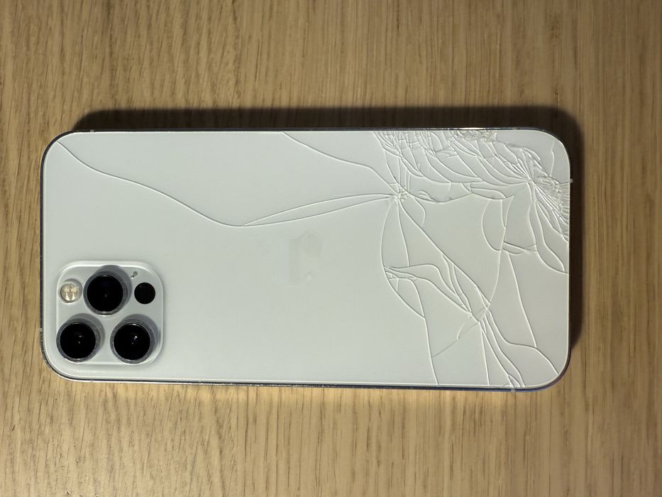 Iphone 12 PRO używany