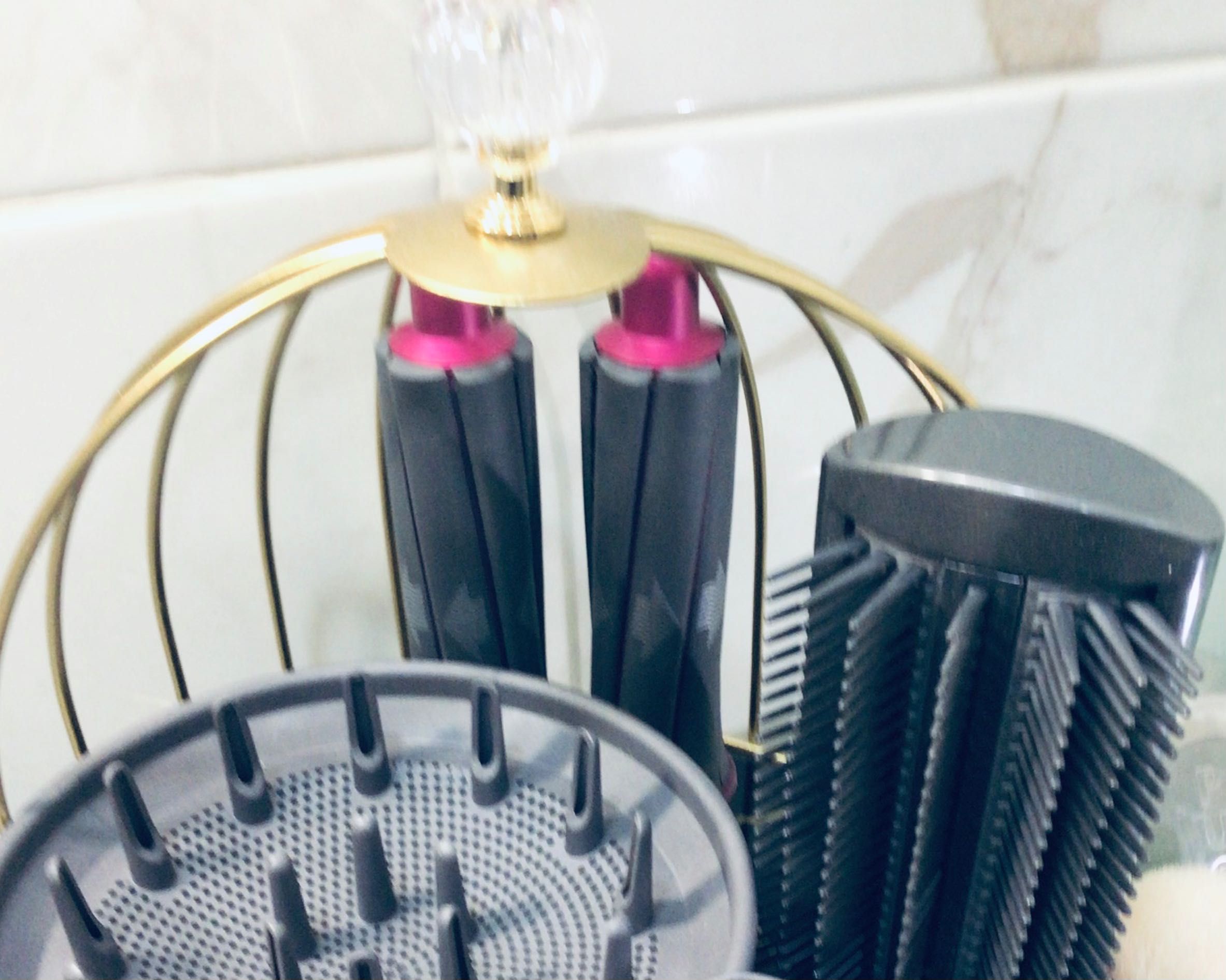 Насадки для стайлера и фена  Dyson