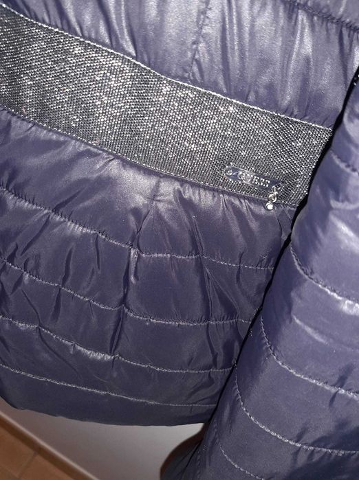 Blusão revesivel Guess original  14 Anos